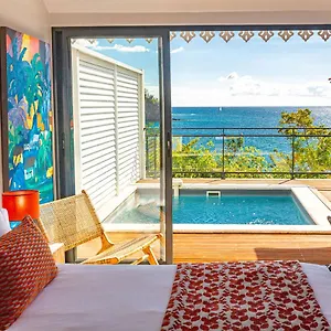 https://les-galets-rouges-lodges-spa.comcaribbean.com